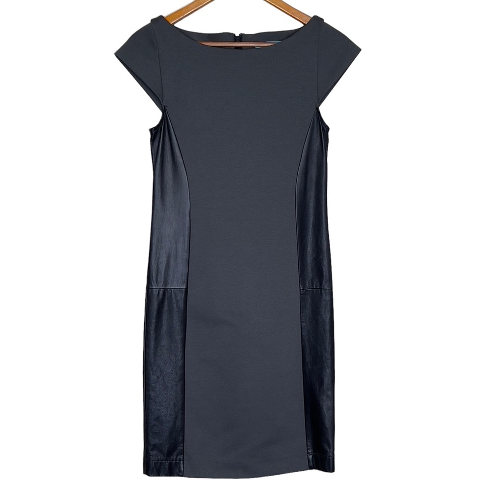 Alice + Olivia Gray Knit Size Medium Leather Detail Dress